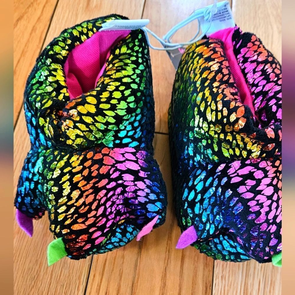 5/$20 Swiggles Toddler Girl Slippers Size S Toddler 5/6